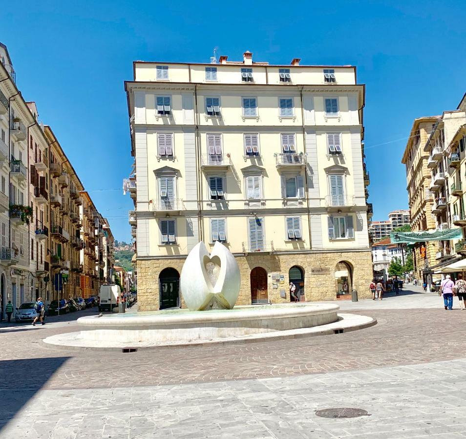 Center Loft Apartment La Spezia Bagian luar foto